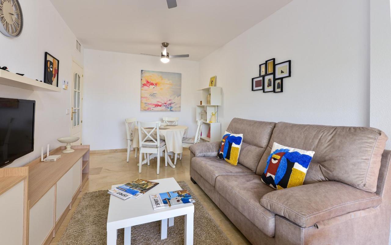 Marina Duquesa 2419 Seafront Apartment