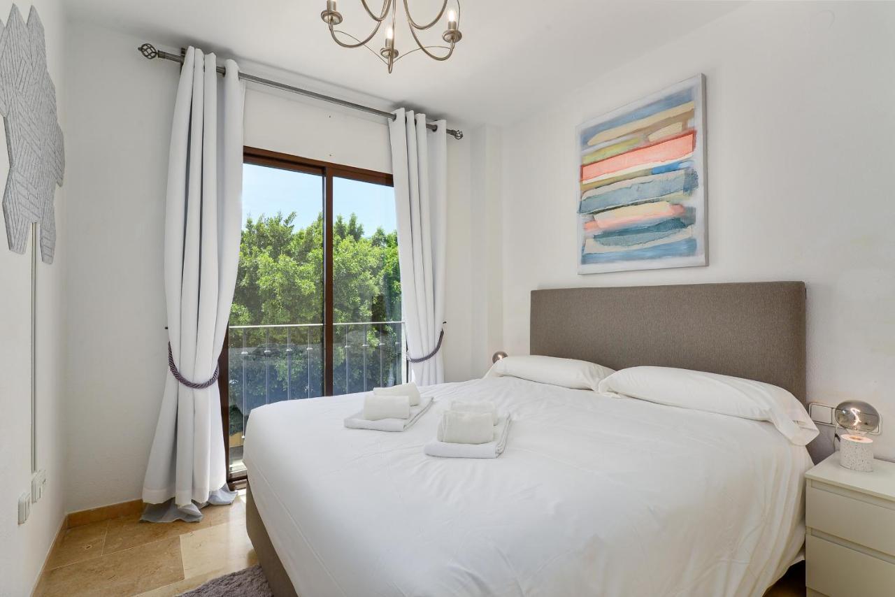 Apartment Marina Duquesa 2419 Seafront